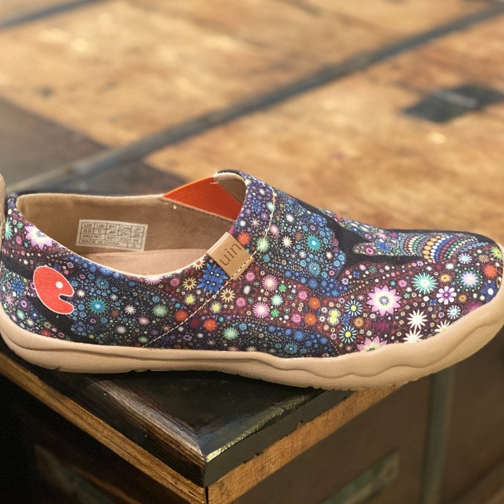 PRAY FOR GOODNESS Uin Slip-on Shoes